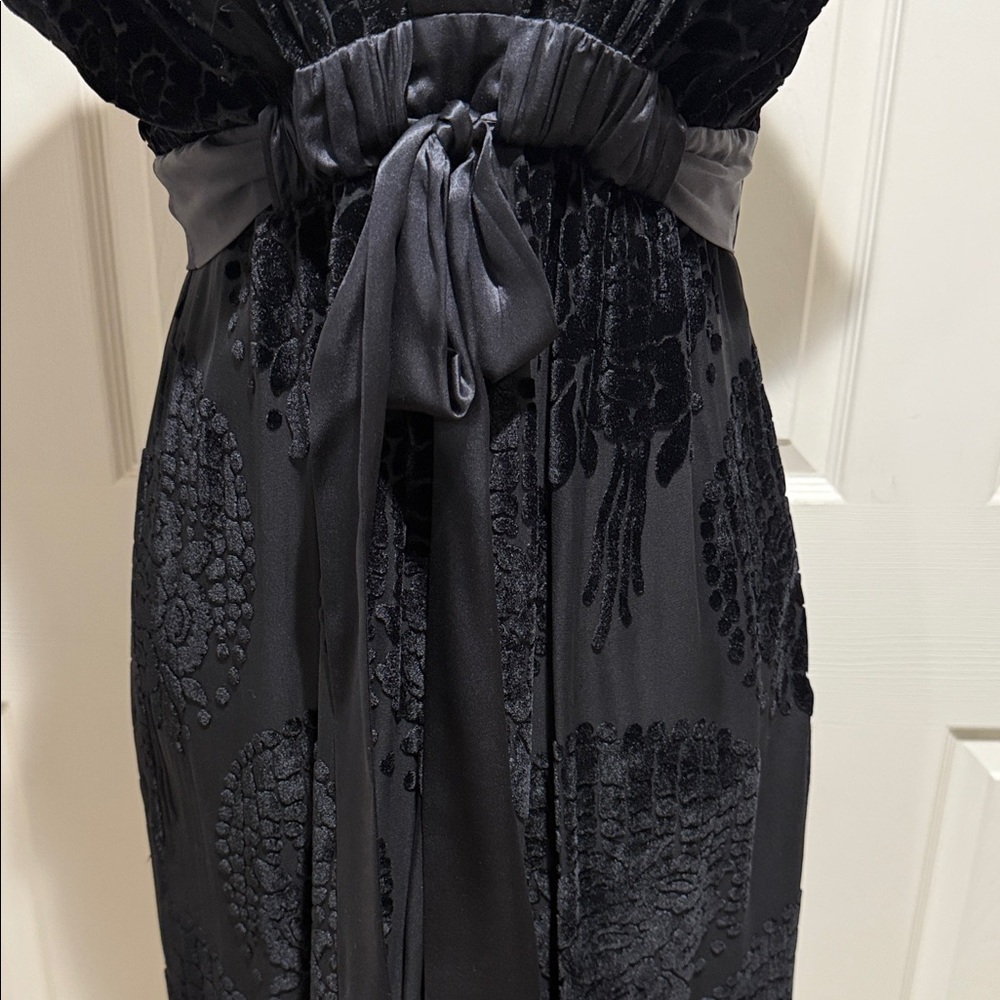 BCBGMaxAzria Black Velvet burnout satin trim Midi Dress, like New, Sz 10 - Picture 9 of 17